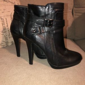 Black boot heels